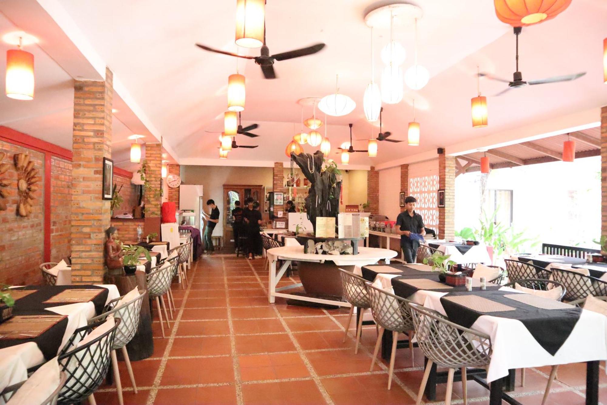La Niche D'Angkor Boutique Hotel Сиемрип Экстерьер фото