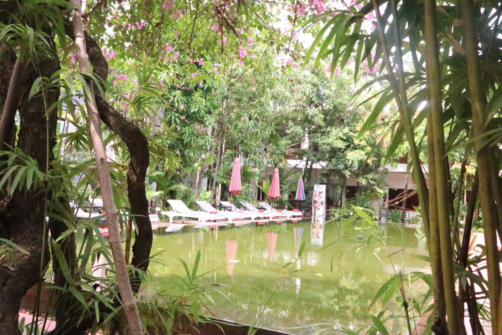 La Niche D'Angkor Boutique Hotel Сиемрип Экстерьер фото