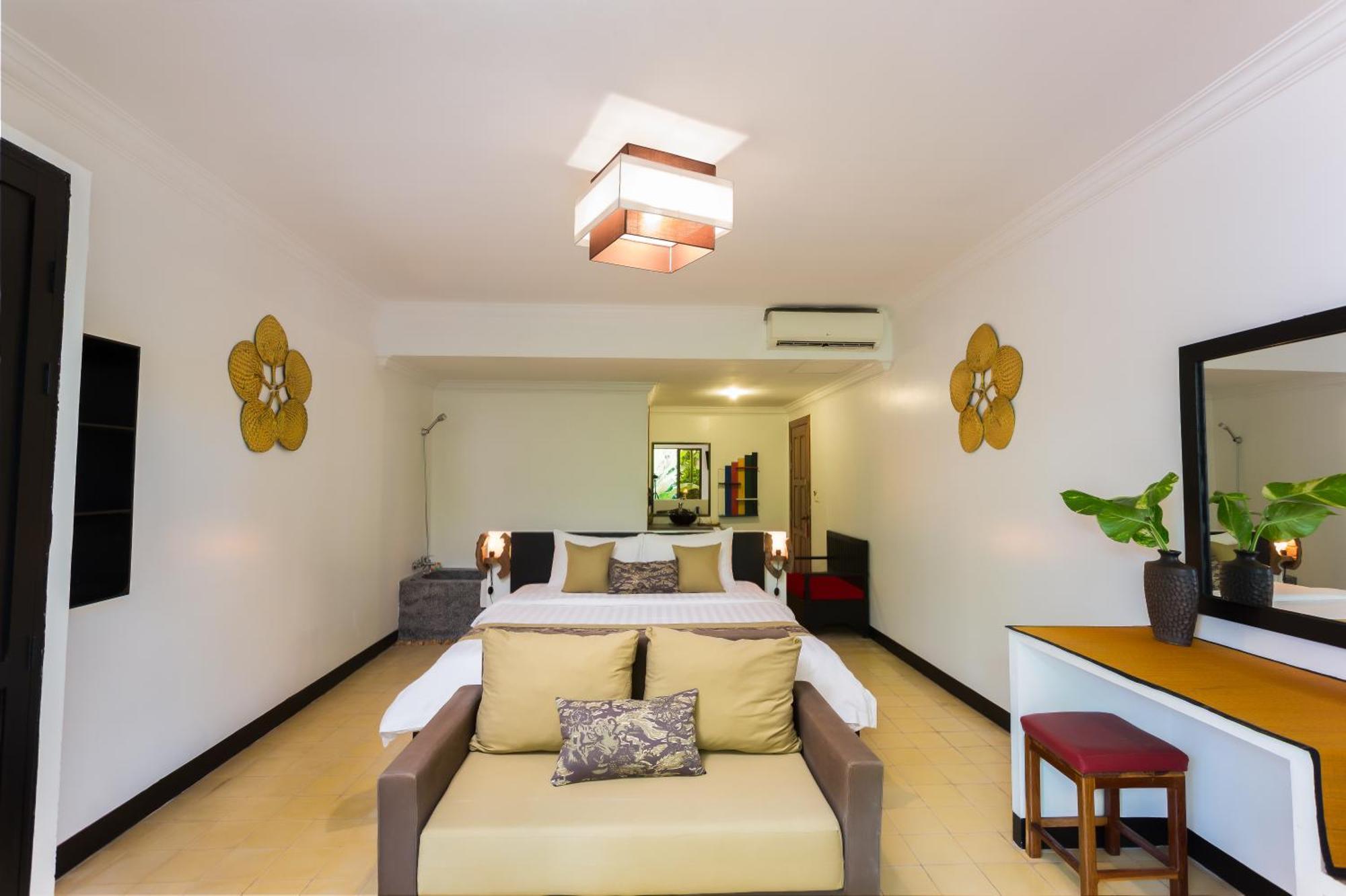 La Niche D'Angkor Boutique Hotel Сиемрип Экстерьер фото