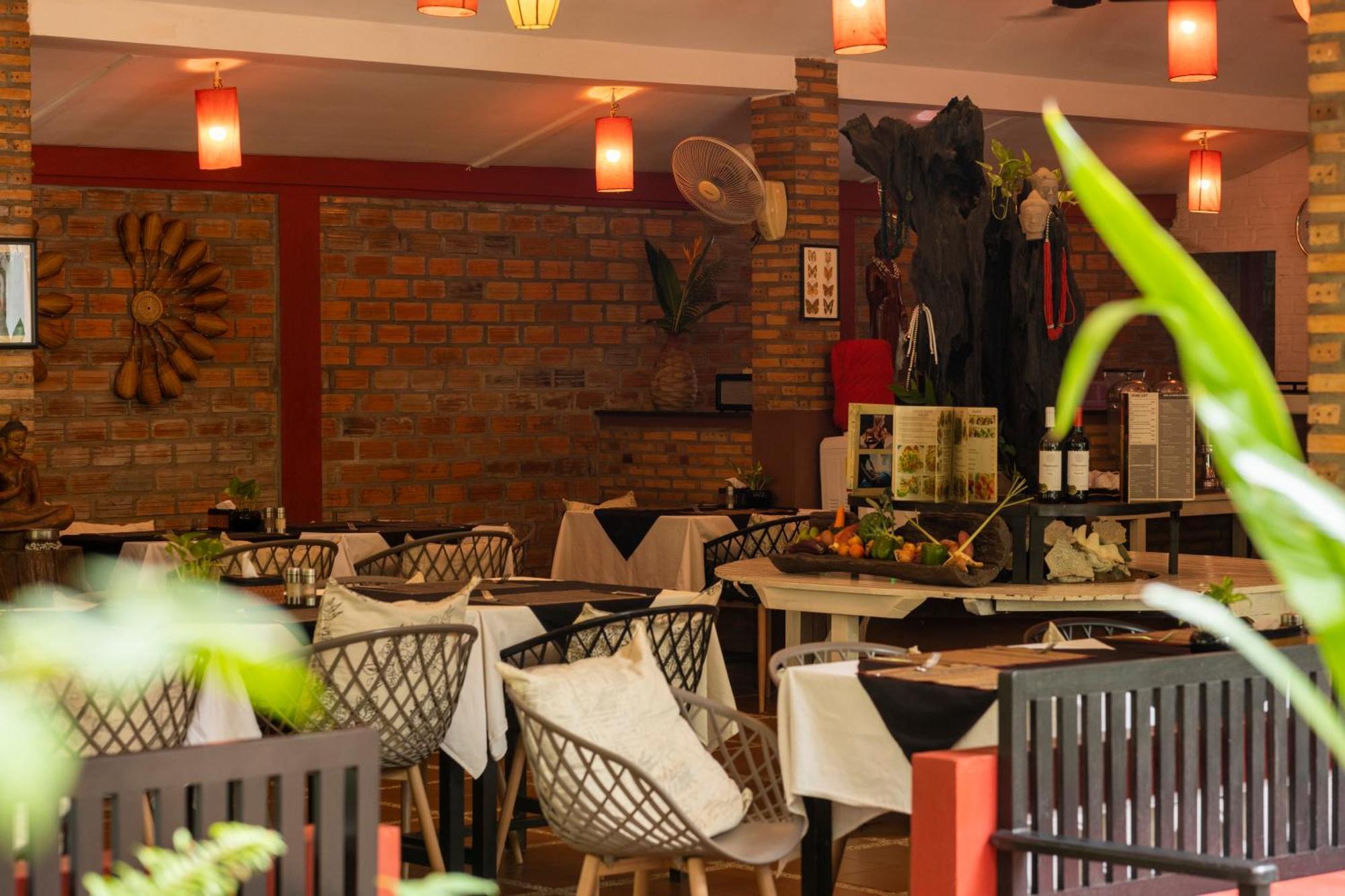 La Niche D'Angkor Boutique Hotel Сиемрип Экстерьер фото