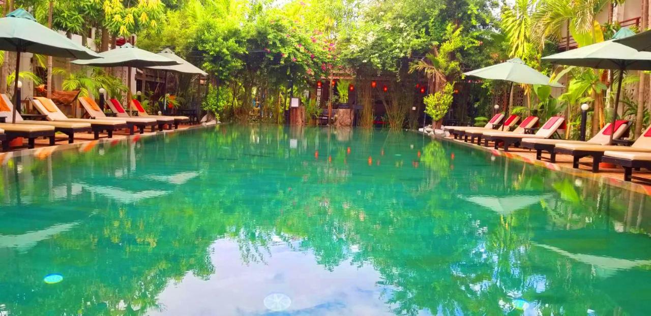 La Niche D'Angkor Boutique Hotel Сиемрип Экстерьер фото